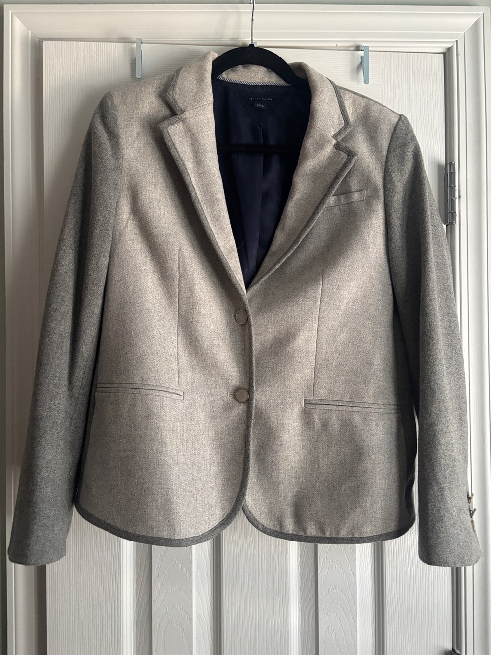 Tommy Hilfiger Light Gray Women's Tailored Blazer